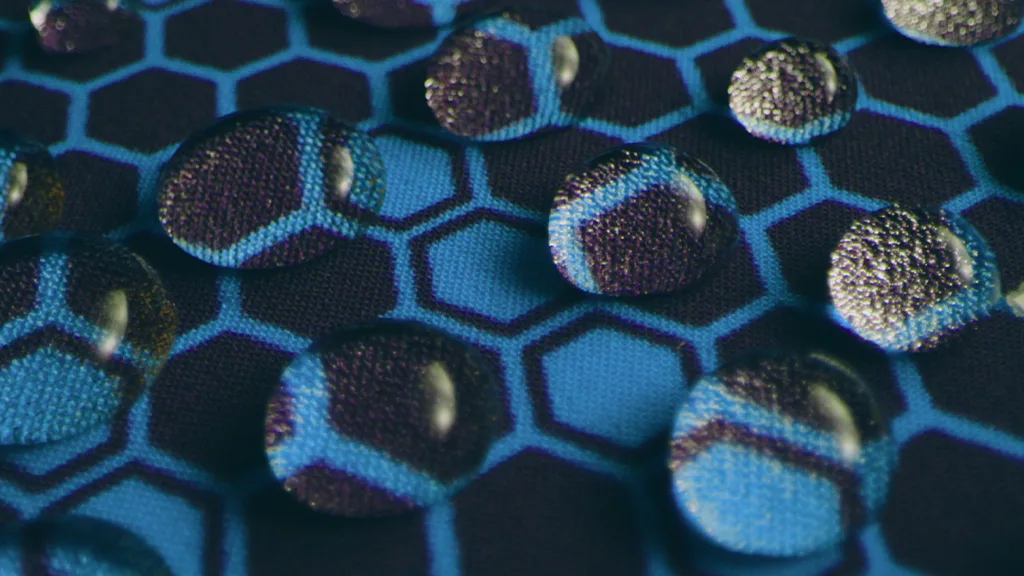 Funkita Apex — Dancing Droplets — cinematography still by Tom David